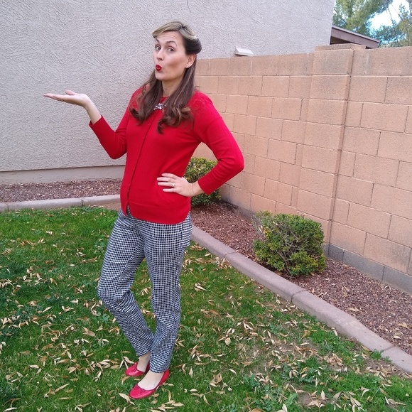 Meet your Posher, Beth - Picture 3 of 7